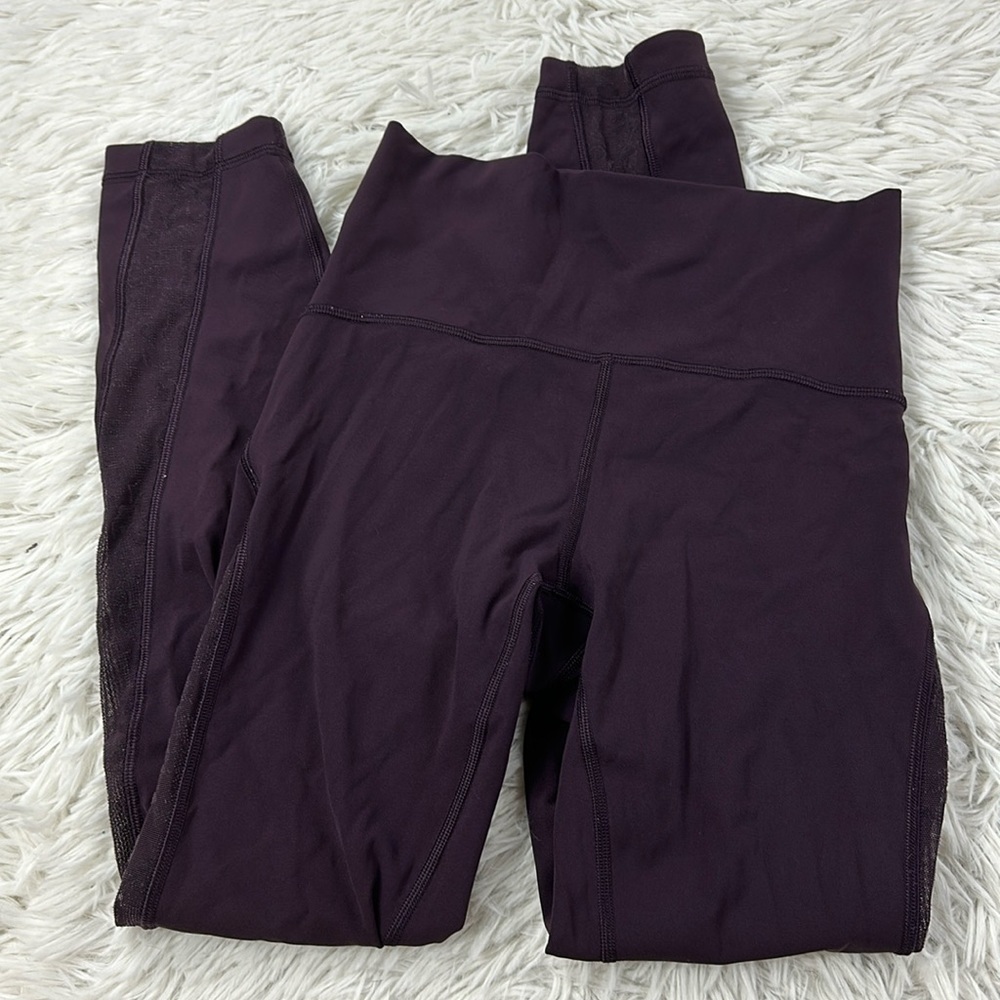 Lululemon Meant To Move 7/8 Tight 25" Black Cherry / Flocked Floral Black Cherry